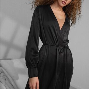 Lunya Black Women's Robe